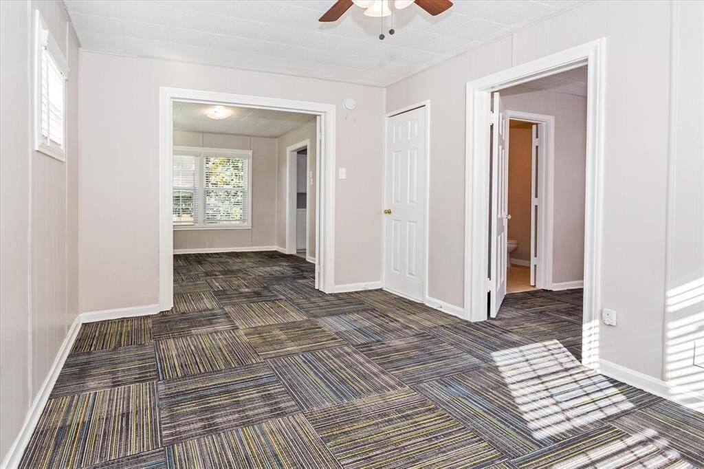 Spacious 2nd level apt offers a living area, bedroom, kitchen and full bath. Currently rented out for $1200/month.