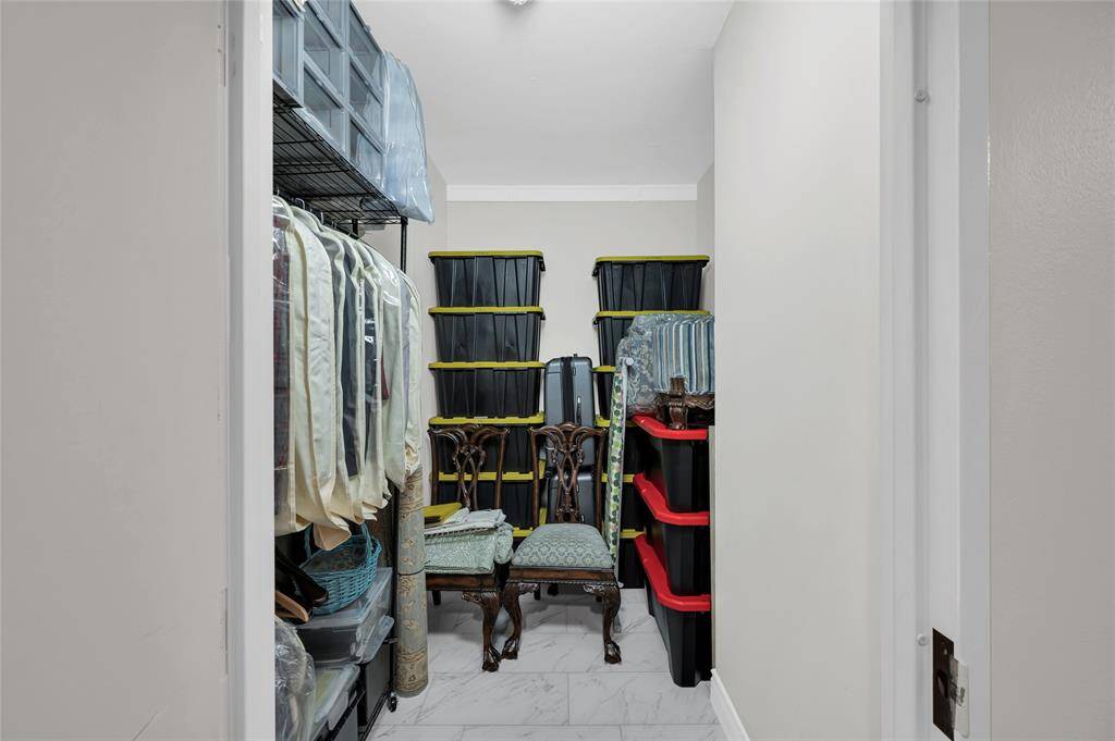 A 10'x7' climate controlled storage room just across the hall is among the many amenities included with this unit.