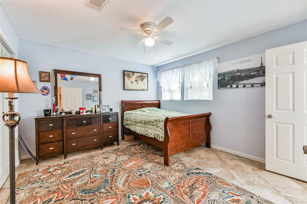 3rd bedroom.