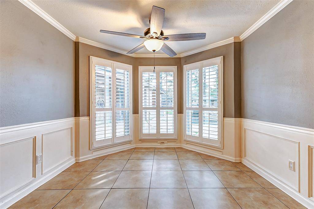 Breakfast Nook