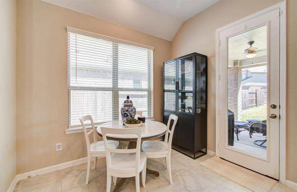Breakfast area with access to the back patio
