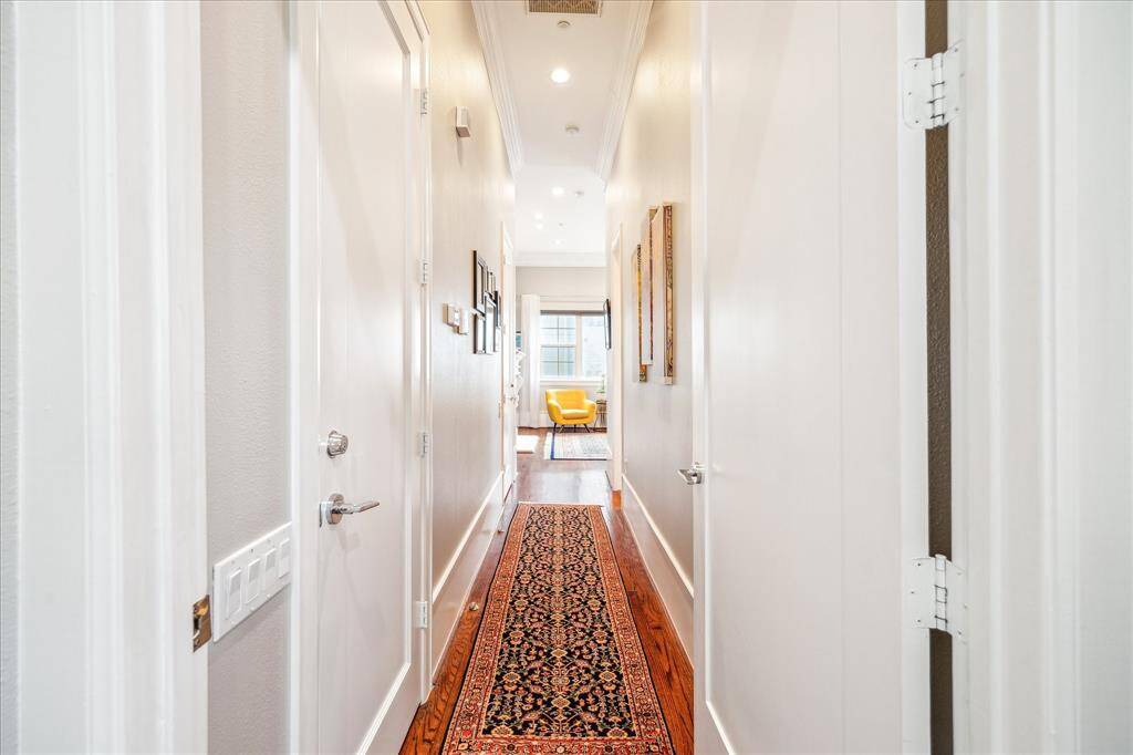 Primary Bedroom Entrance-This gallery entrance allows for beautiful displays of artwork