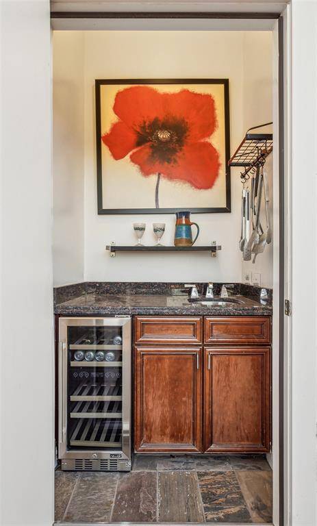 Enclosed wet-bar on the South terrace.