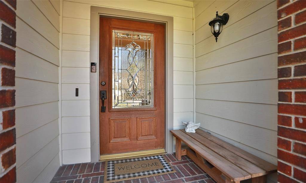 Covered front entry