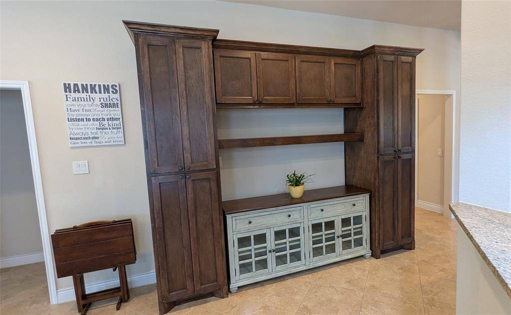 Custom cabinets adds extra storage