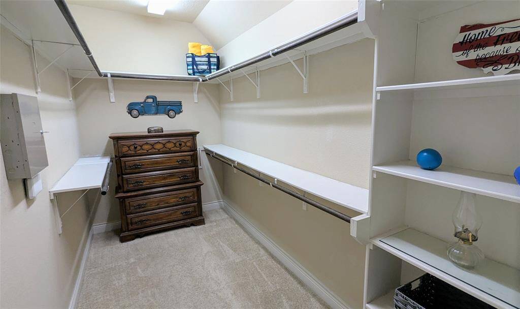 Loads of room in the primary closet