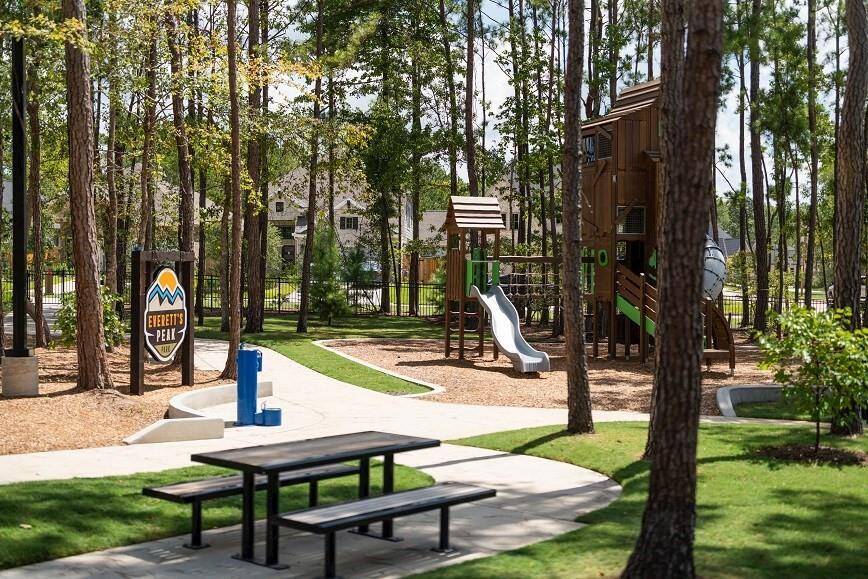 This is just one of the 17 parks throughout the neighborhood