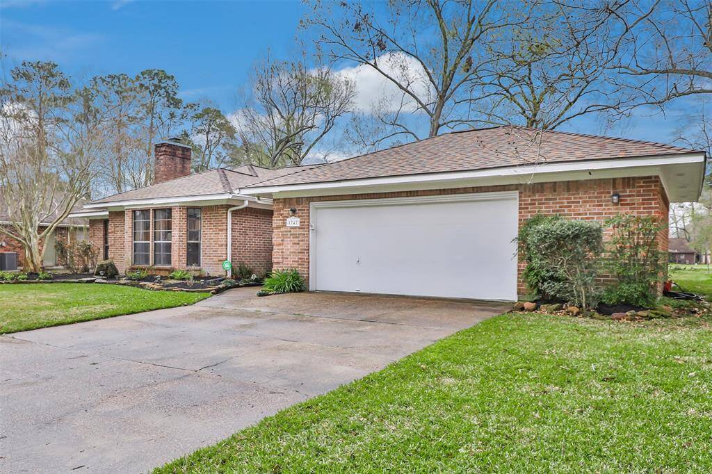1747 Cloister Drive