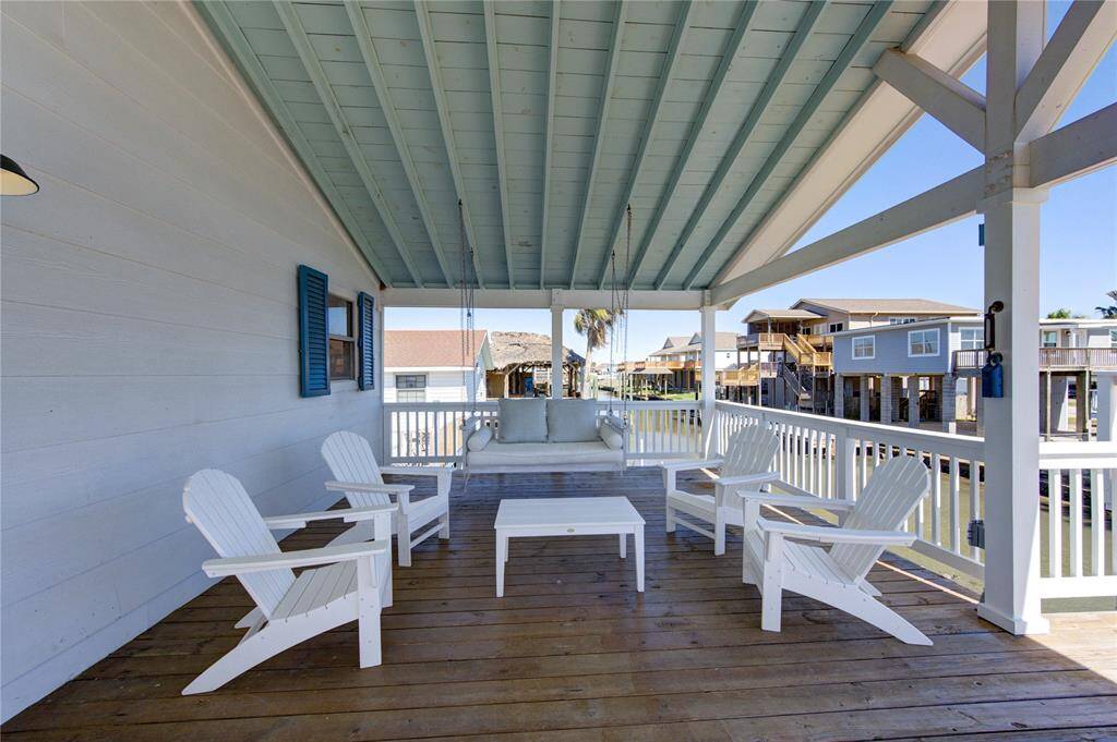 Incredible covered patio with plenty of space to relax!