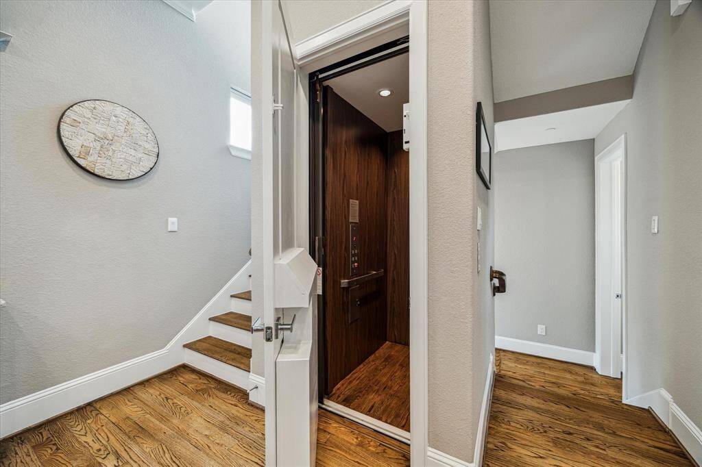 Elevator installed, goes to all floors. Can be powered by the Tesla Powerwall 2 battery reserve system.