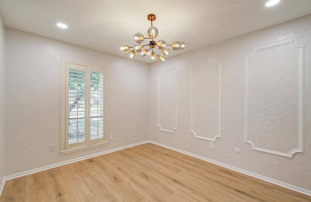 Formal Dining/Office area