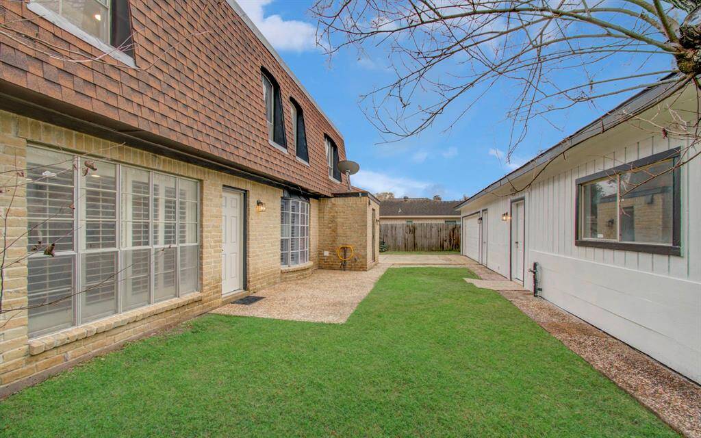 Back of home showing Guest home suite