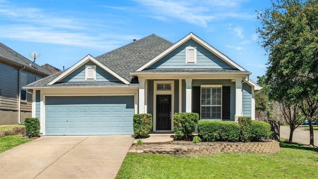 Charming Home on Corner lot.