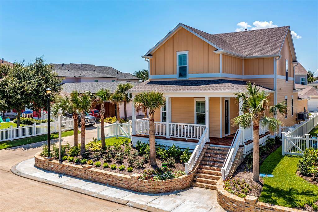 Sample product photo. Actual exterior and interior selections may vary by homesite.