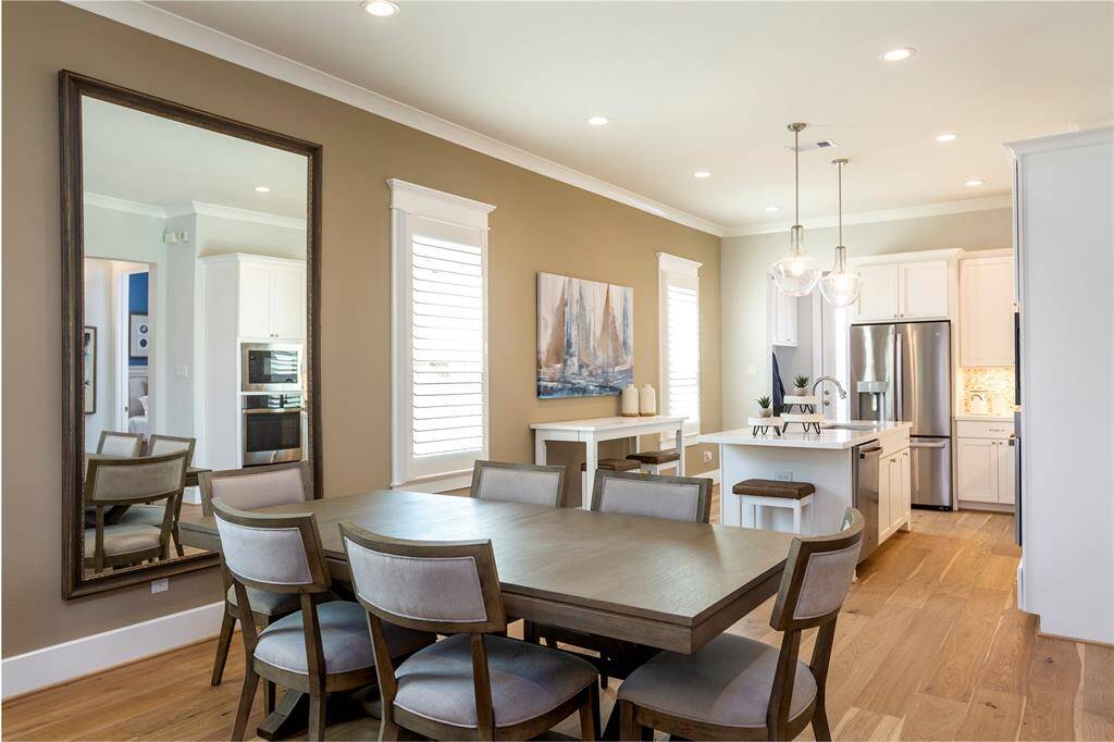 Sample product photo. Actual exterior and interior selections may vary by homesite.