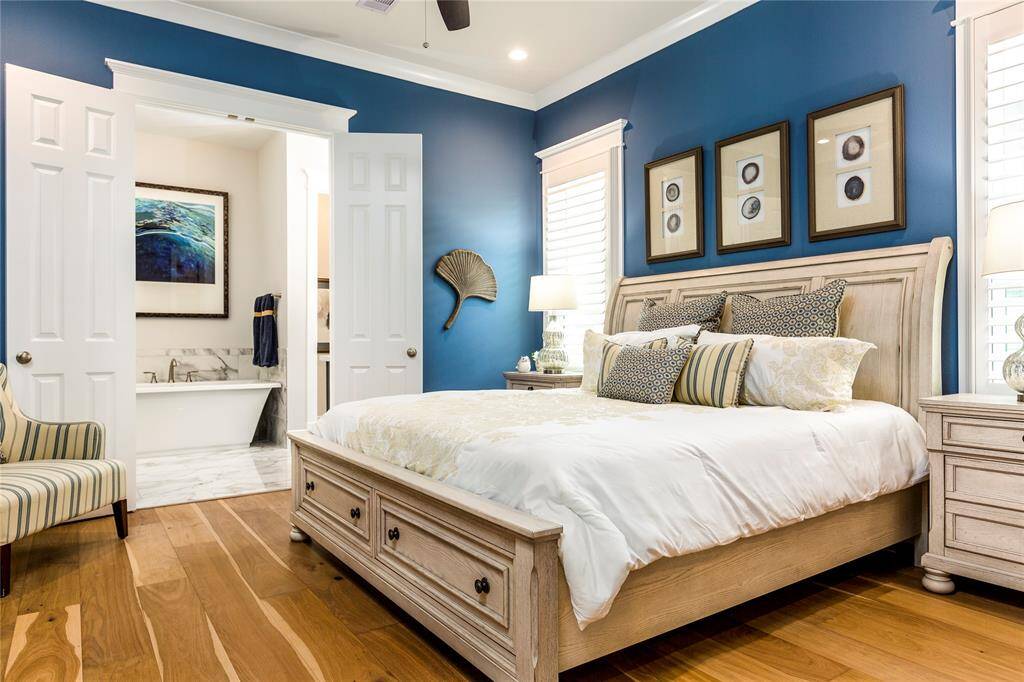 Sample product photo. Actual exterior and interior selections may vary by homesite.