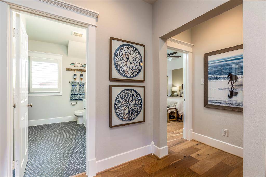 Sample product photo. Actual exterior and interior selections may vary by homesite.