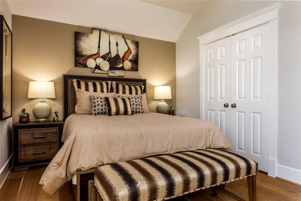Sample product photo. Actual exterior and interior selections may vary by homesite.