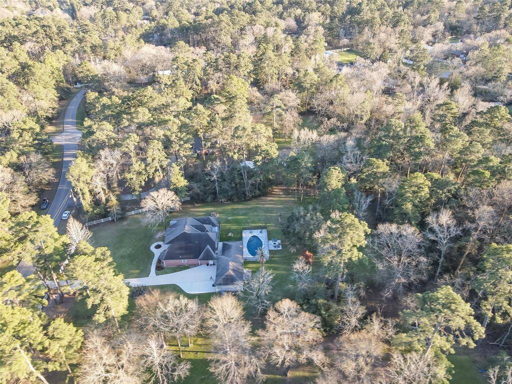 Stunning View of this Estate.