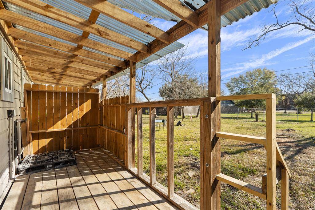 Rear deck/patio off primary bedroom