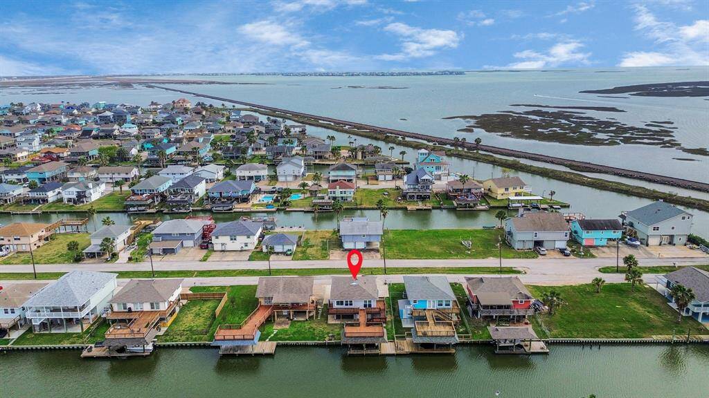 Minutes from some of the best fishing on the Gulf Coast.