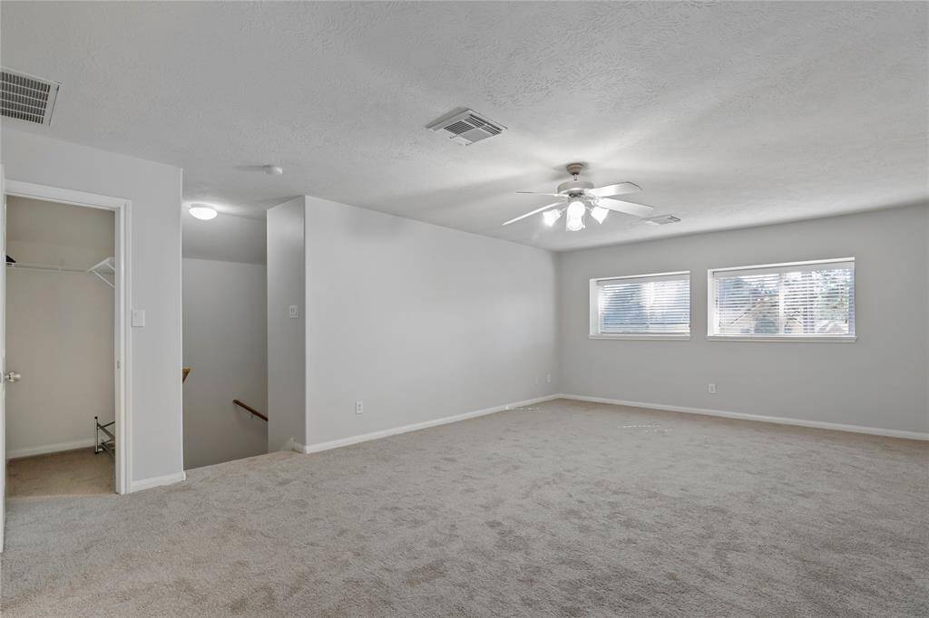upstairs large area