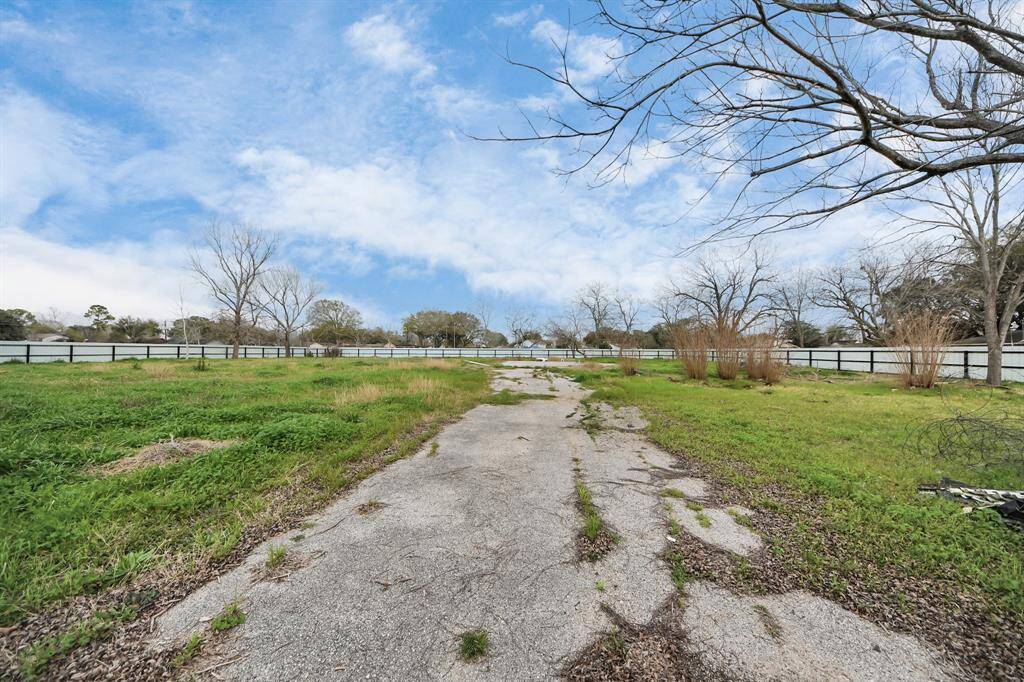 Property Image 37