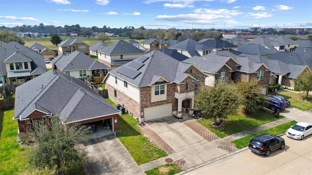 Aerial view in front of home