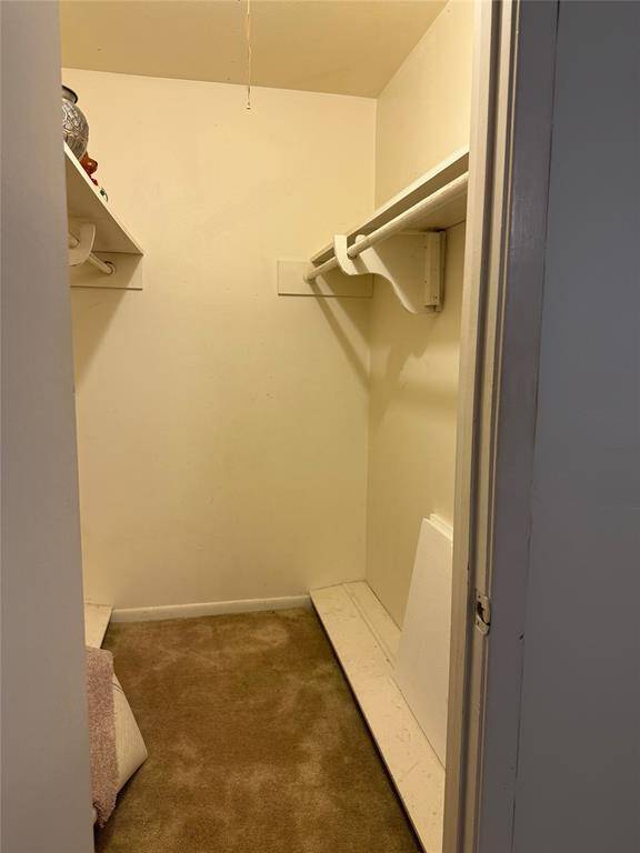 Bedroom 2 walk-in closet