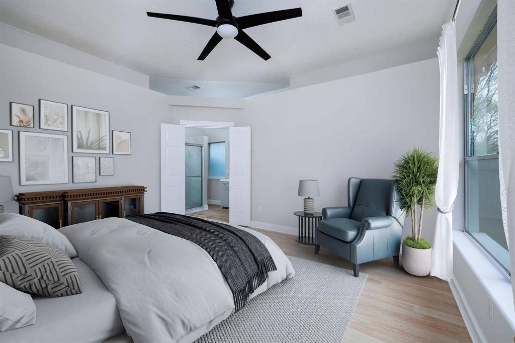 This virtual staging helps you envision this spaces potential!