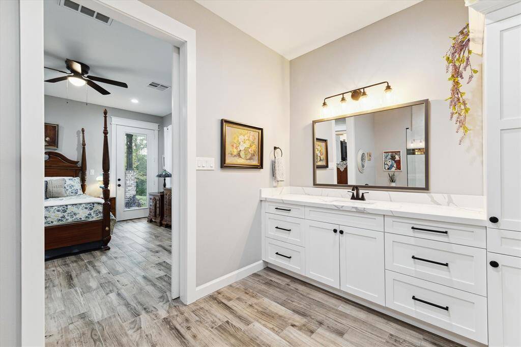 Private guest suite bathroom with all the luxuries of the main house primary.