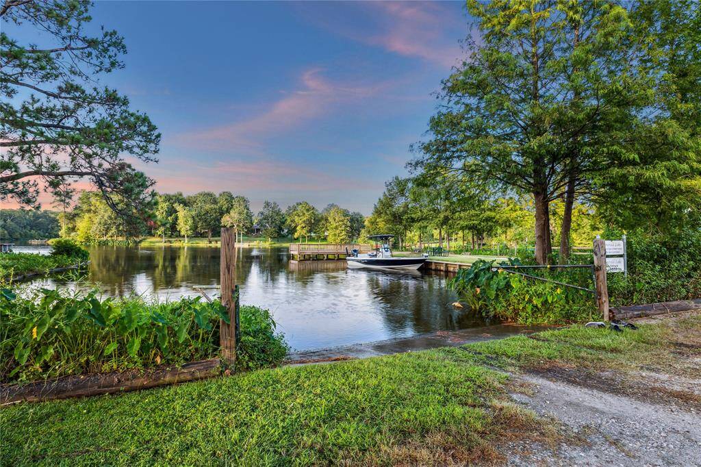 Enjoy the endless lake and outdoor amenities.