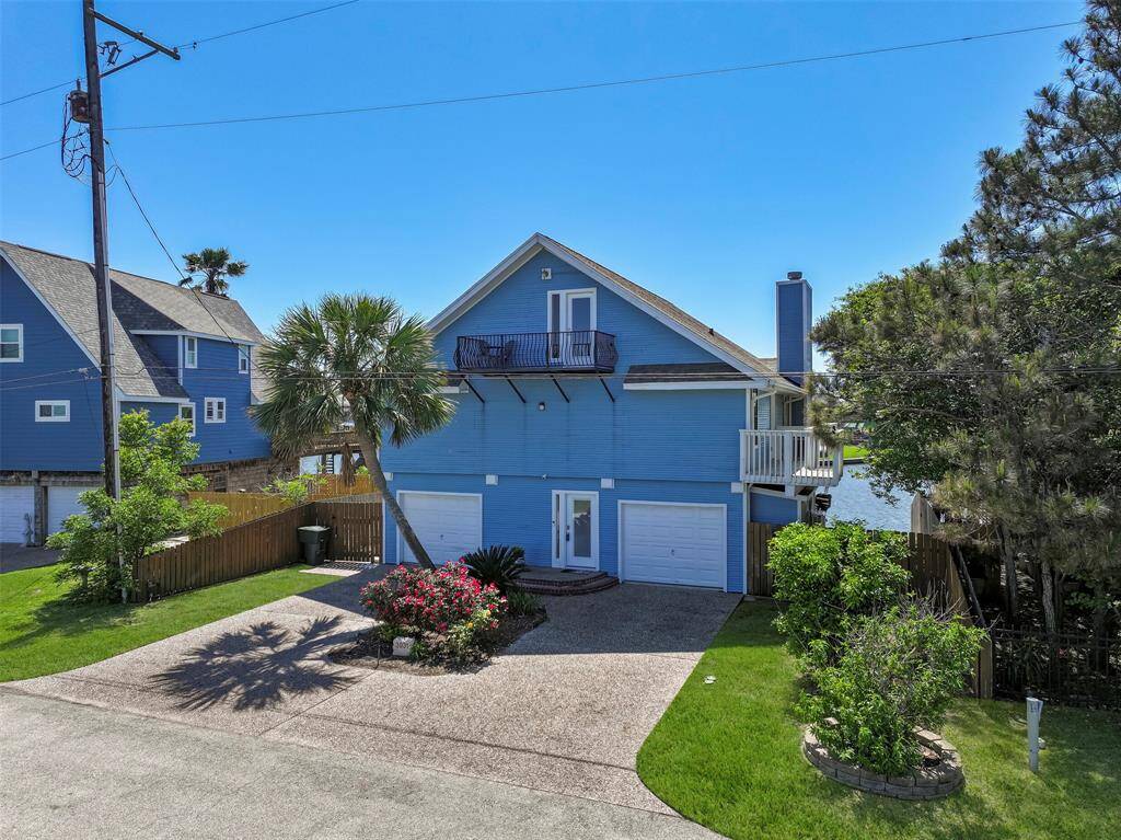 The double driveway and 2 car attached garage allow ample room for parking.