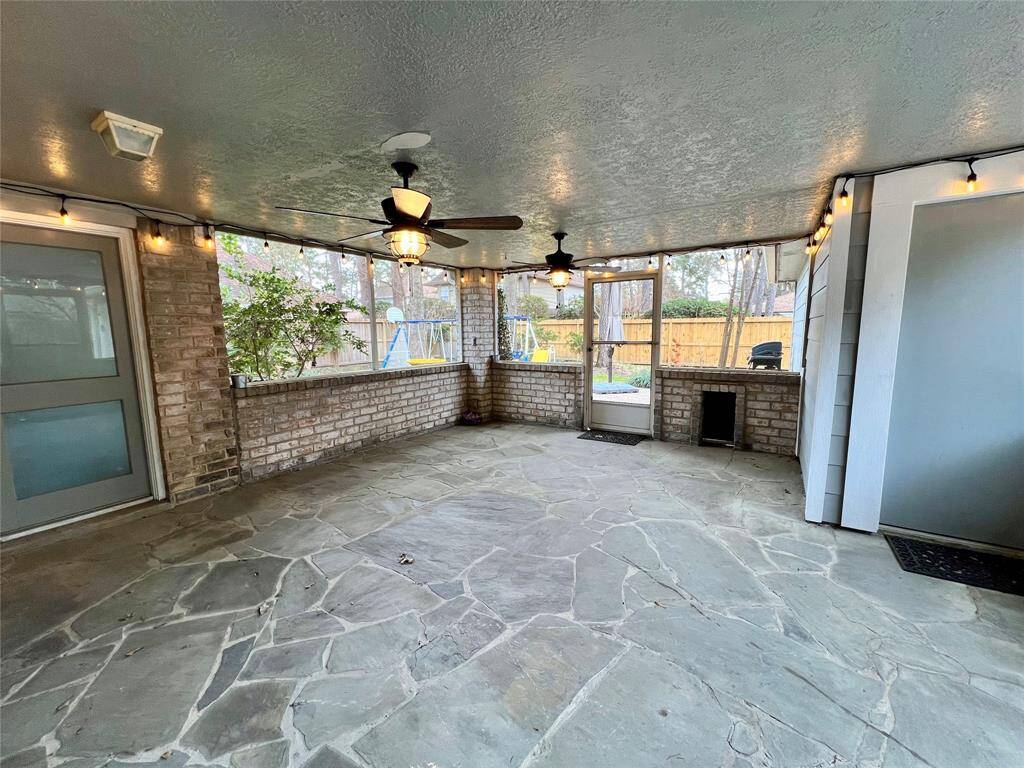 Large, cool screened in porch