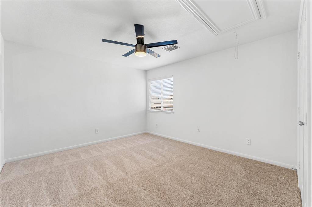 GAMEROOM (Could be enclosed as a 4th Bedroom or Office) It does have a Closet.