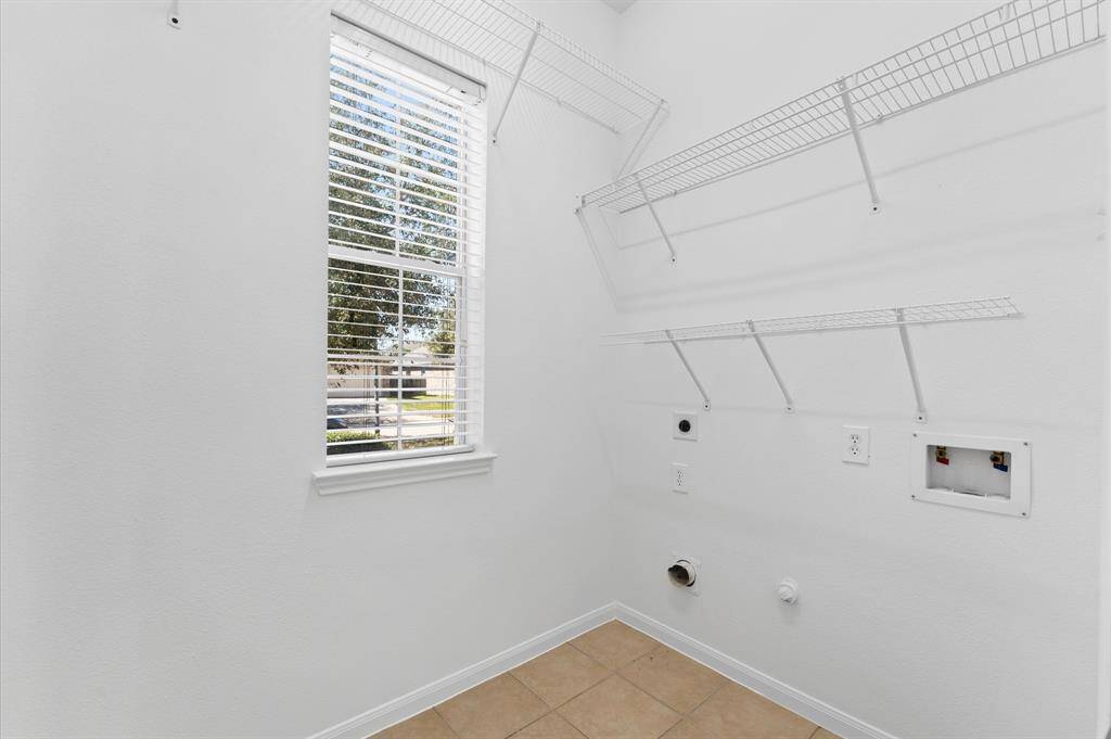 UTILITY ROOM DOWN
