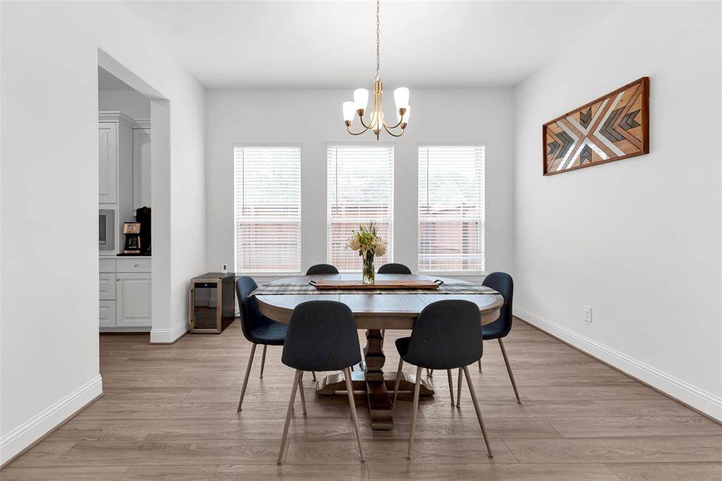 Formal Dining