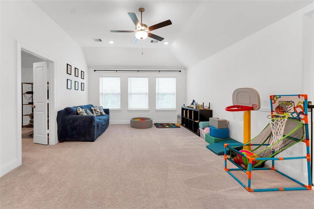 Game room upstairs