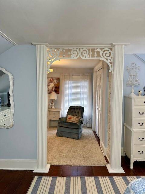 entry to sitting room upstairs
