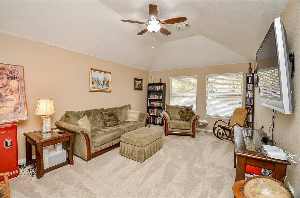 Large Game Room!