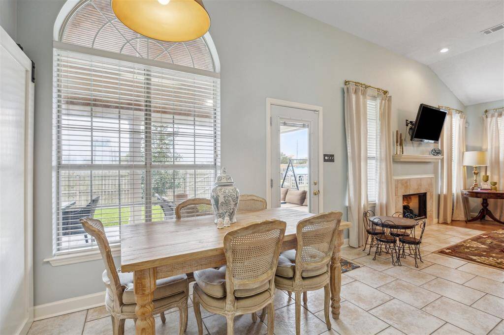 Breakfast area