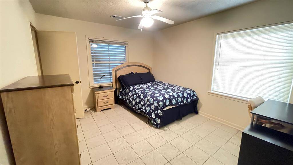 Bed 3
