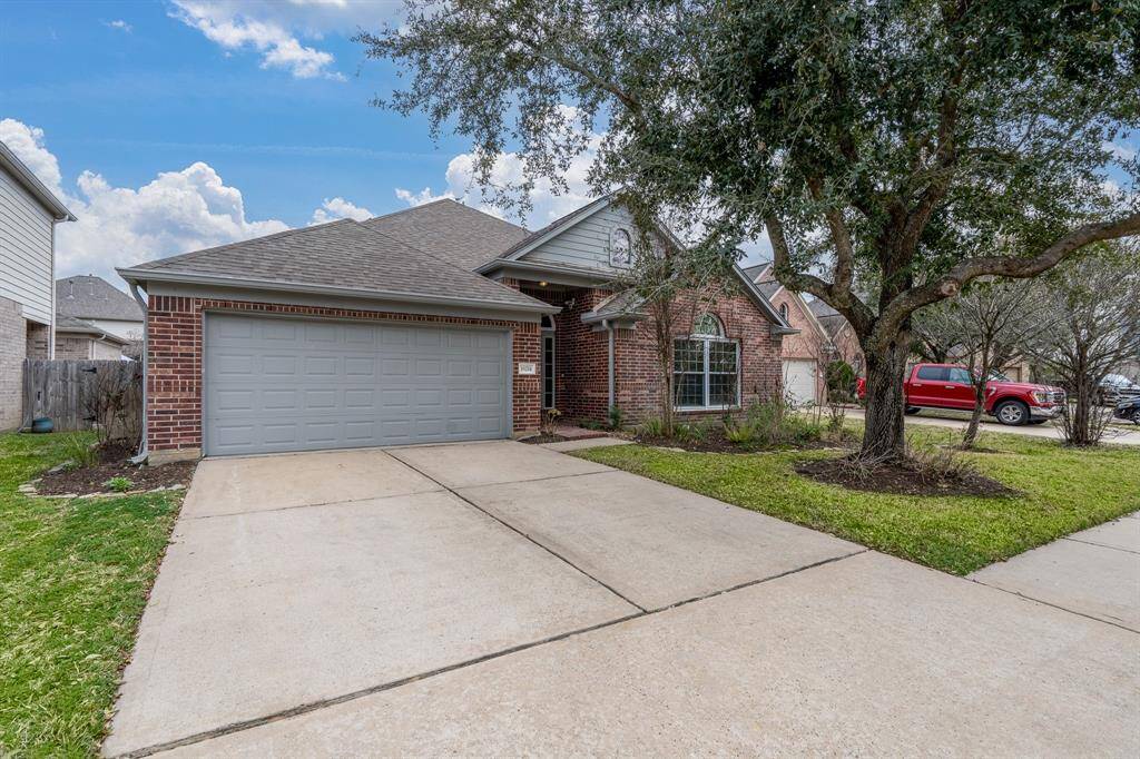Double wide driveway offers plenty of parking space!