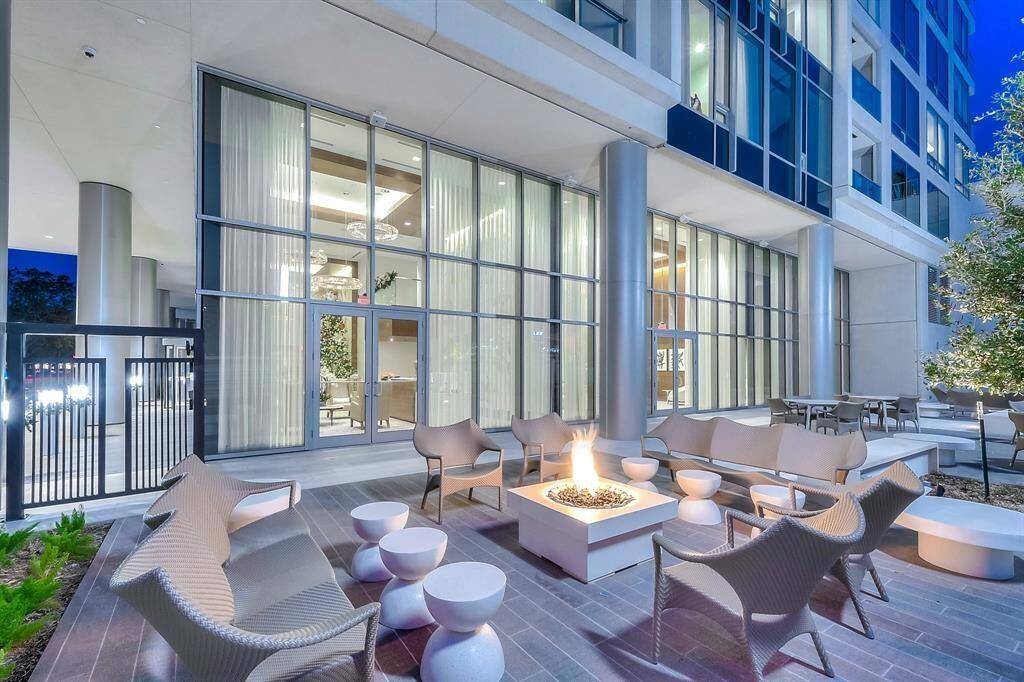 The Wilshire is on Westcreek Ln. Just a block away from the River Oaks District!