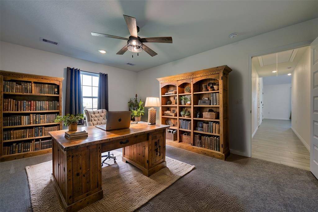 Fourth bedroom or office (no closet)