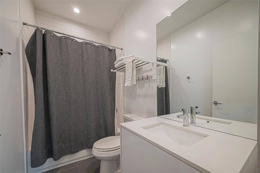 Bathroom on 3rd Floor
