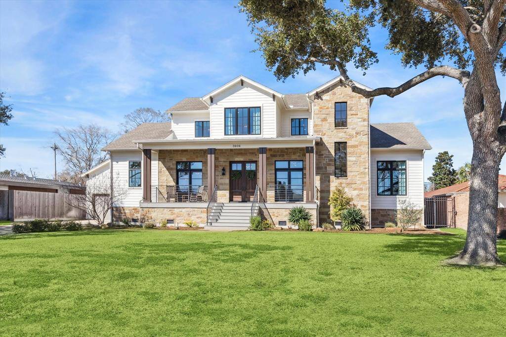 Situated on a picturesque 16,318 sq. ft lot on quiet street with magnificent views. This Braes Heights beauty was custom built by current owners and completed in 2019.Charter Custom Homes/Steve Streller and architectural design by Preston Wood & Associates.