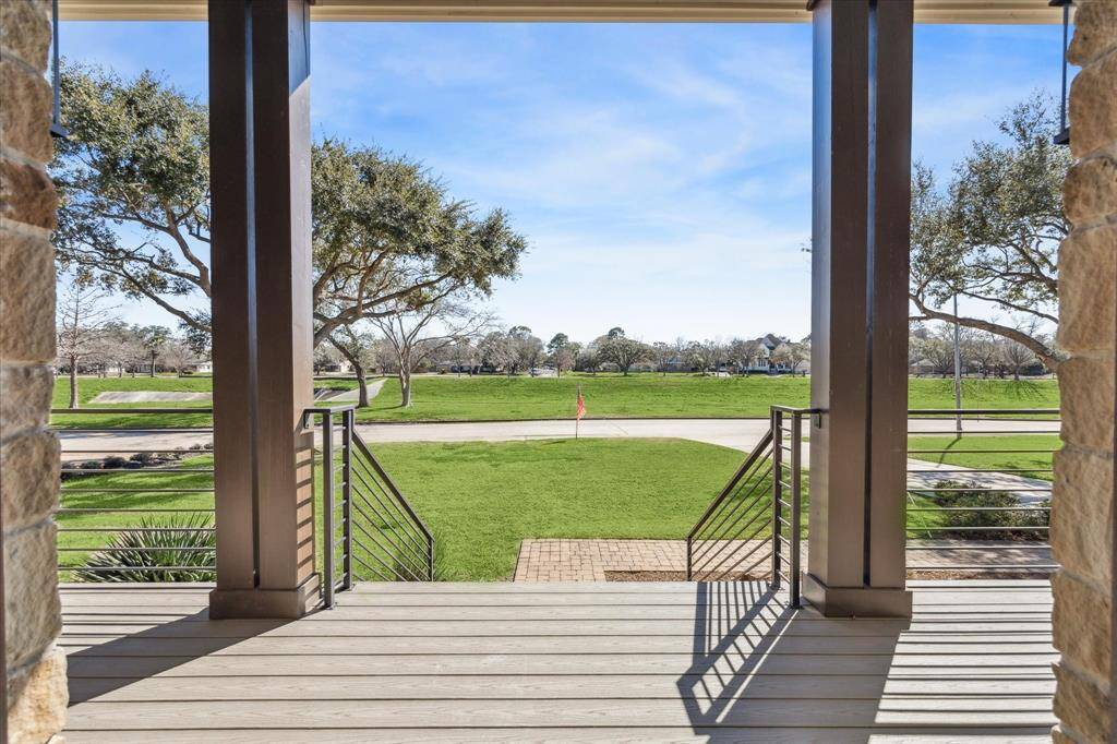 Imagine opening your front door to this view every morning. Take a nice stroll around the Bayou before you start your day.