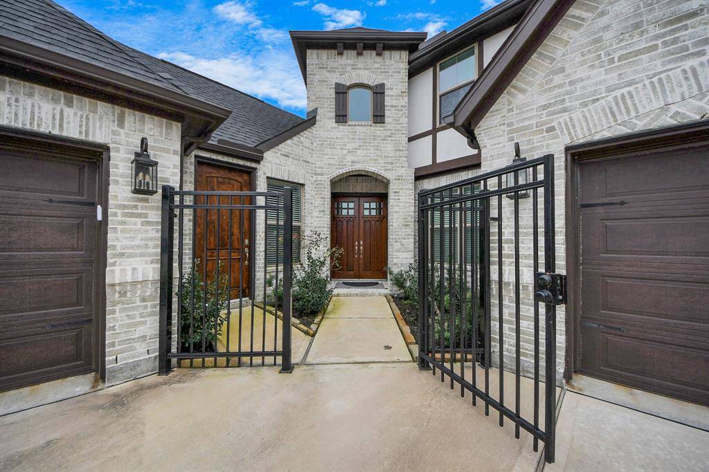Unique European courtyard model adds charm as you walk to the front door.