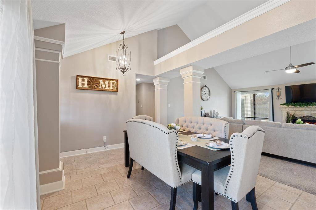 Formal Dining